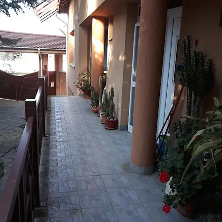 Guest house Kenezy Lux Vendeghaz Hajduszoboszlo